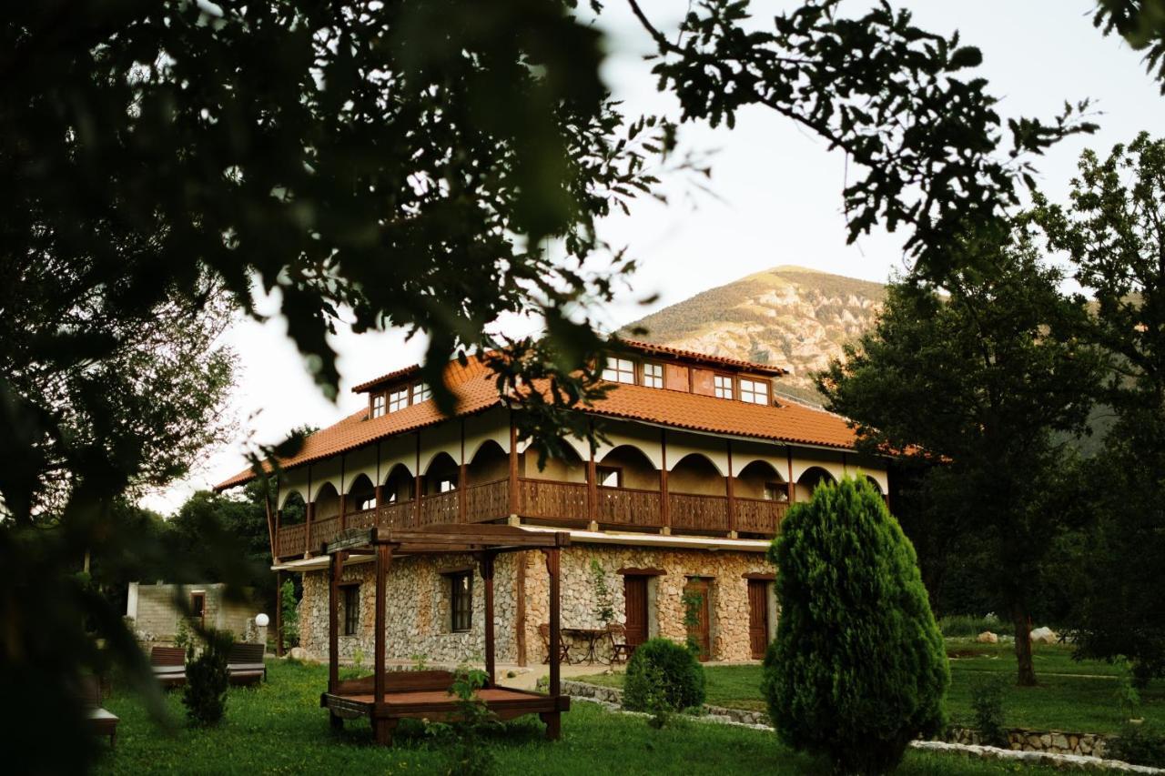 Hotel Etno Centar Balasevic Boljevac ภายนอก รูปภาพ