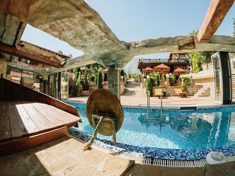 Hotel Etno Centar Balasevic Boljevac ภายนอก รูปภาพ