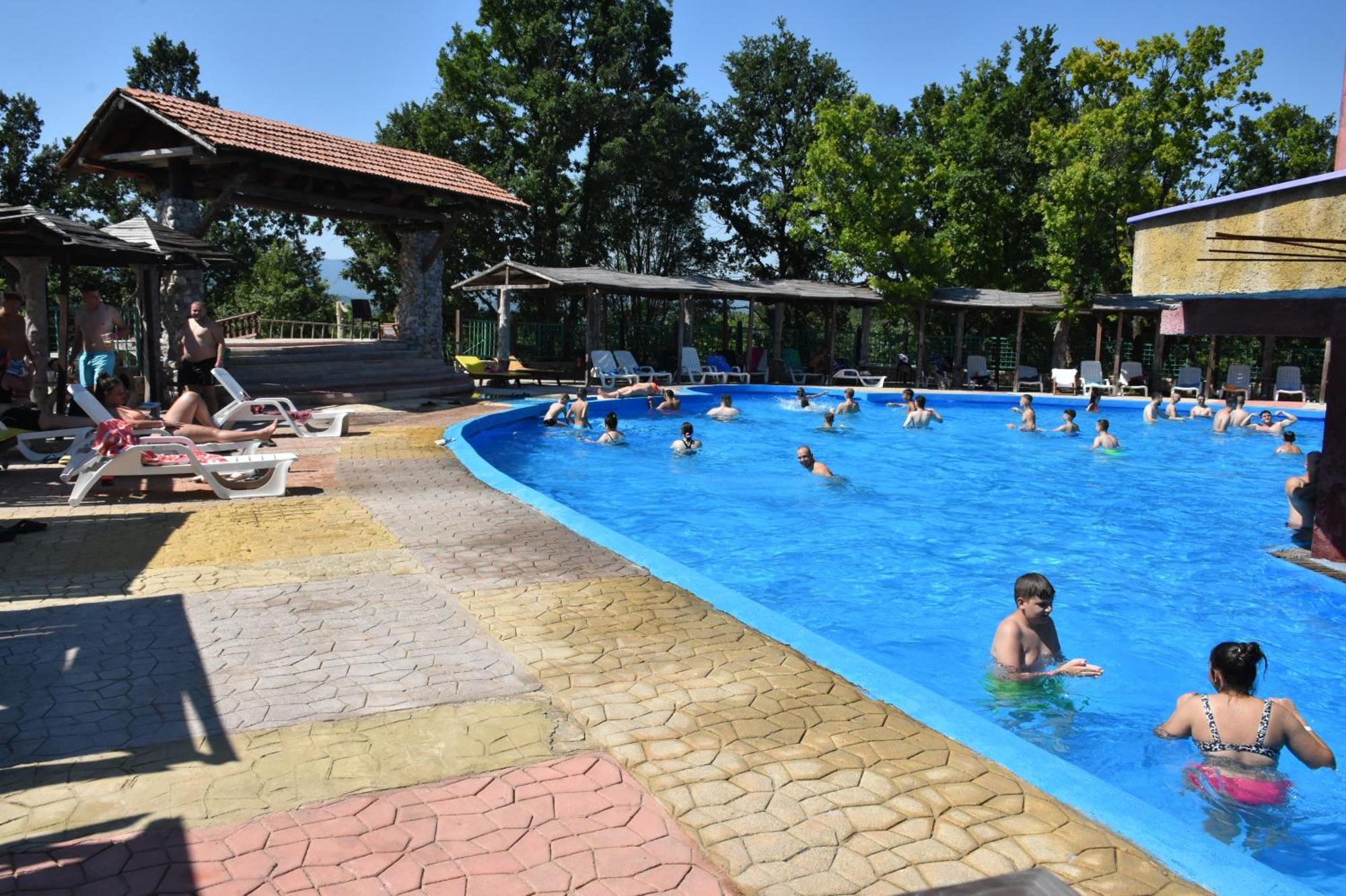 Hotel Etno Centar Balasevic Boljevac ภายนอก รูปภาพ